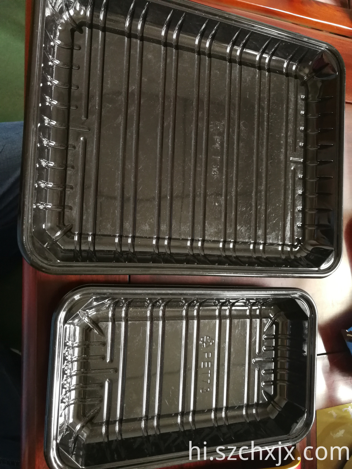 मोल्डिंग और नमूने Molding and Samples
